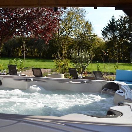 Treetops Cottages & Spa Grimsby Exteriér fotografie