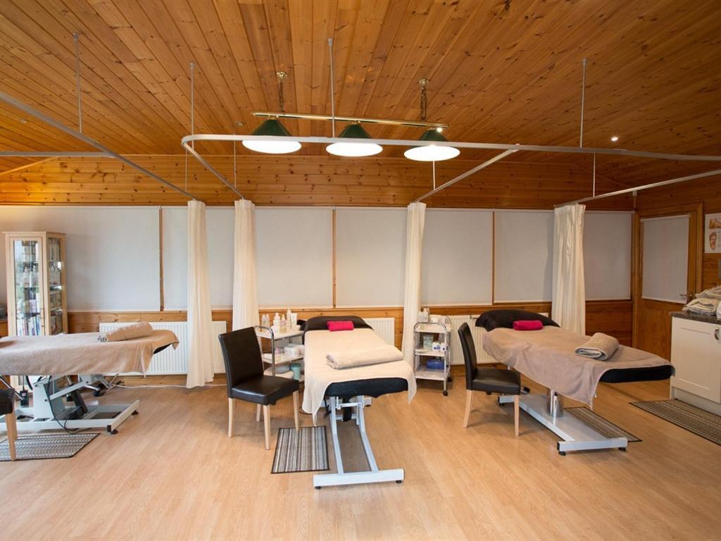 Treetops Cottages & Spa Grimsby Exteriér fotografie
